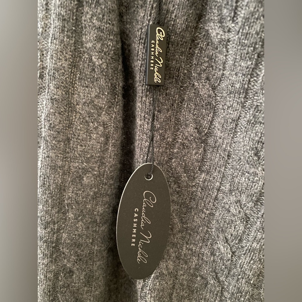 NWT Claudia Nichole Cashmere Dress Topper/Scarf - Picture 3 of 4